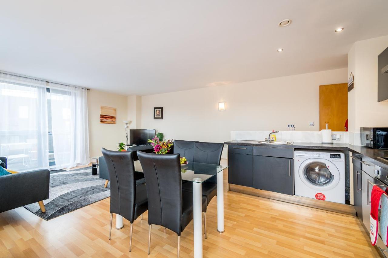 Spacious City 2 Bed, 2 Bath, Free Parking & Wifi Sheffield Exterior foto